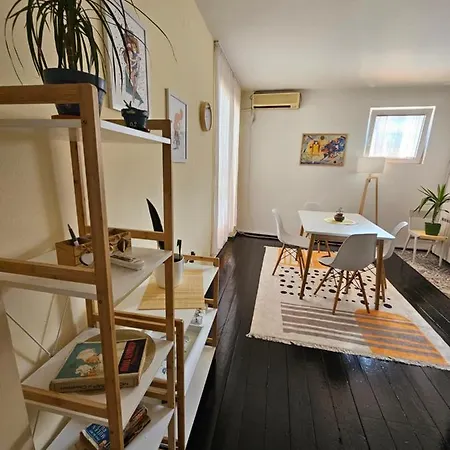 Cosy In The Heart Of Apartment *