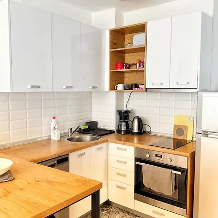 Cosy In The Heart Of *