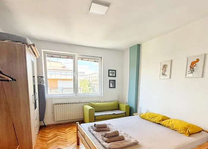 Cosy In The Heart Of Apartment Skopje