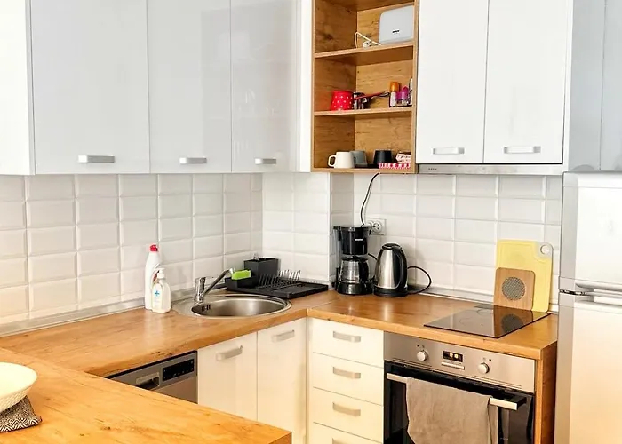 Cosy In The Heart Of *