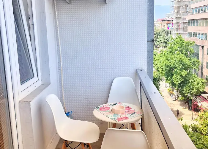 Cosy In The Heart Of *